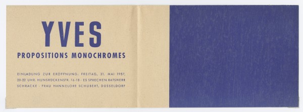 Carton d'invitation de l'exposition "Yves Propositions monochromes" à la Galerie Schmela, Düsseldorf