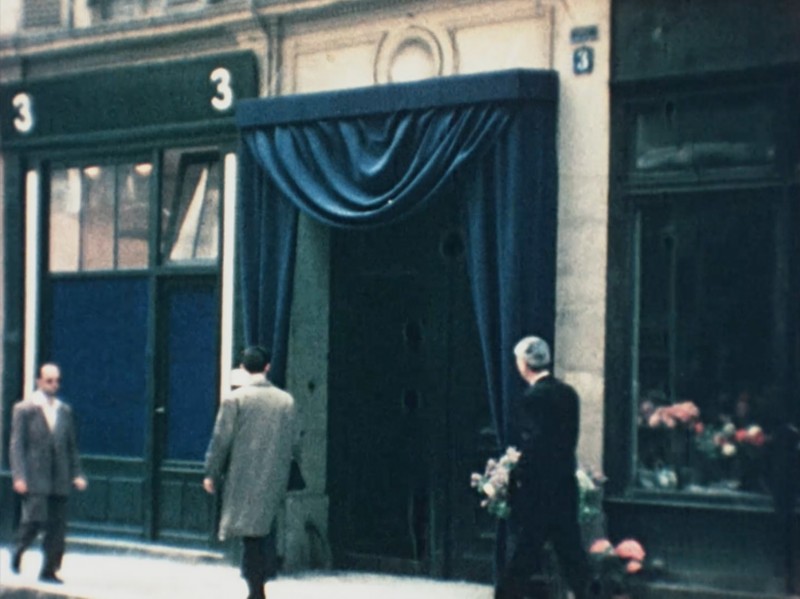 Yves Klein's exhibition : La spécialisation de la sensibilité à l’état de matière première [The Specialization of Sensibilité in the Raw Material State of Stabilized Pictorial Sensibilité]