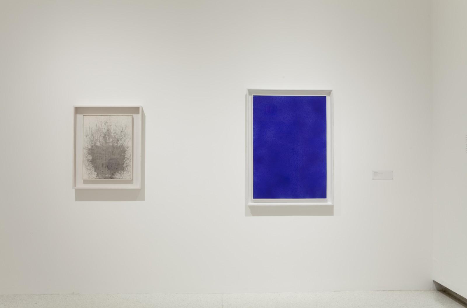 Vue de l'exposition, "Yves Klein: With the Void, Full Powers", Walker Art Center, 2010