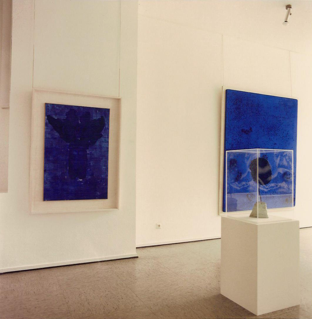 Vue de l'exposition, "Yves Klein 1928-1962", Galerie Reckermann, 1986