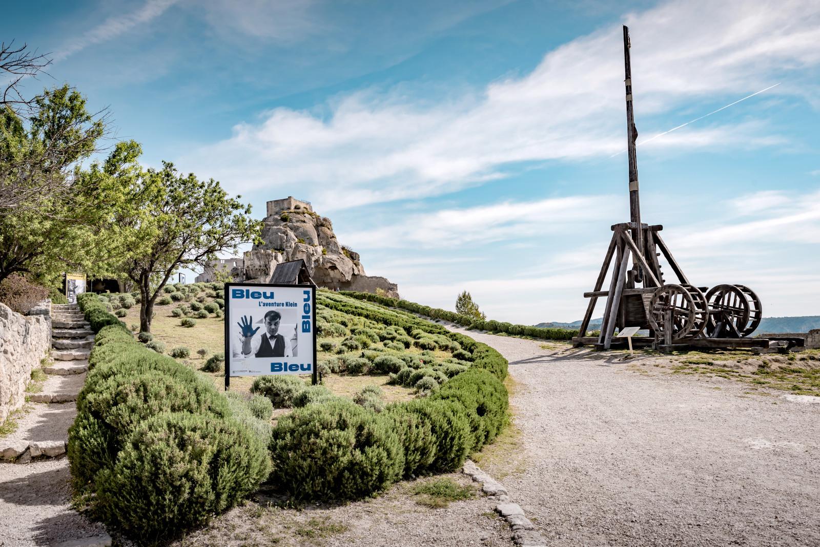View of the exhibition "Blue, blue, blue: the Klein adventure", Château des Baux-de-Provence, 2022