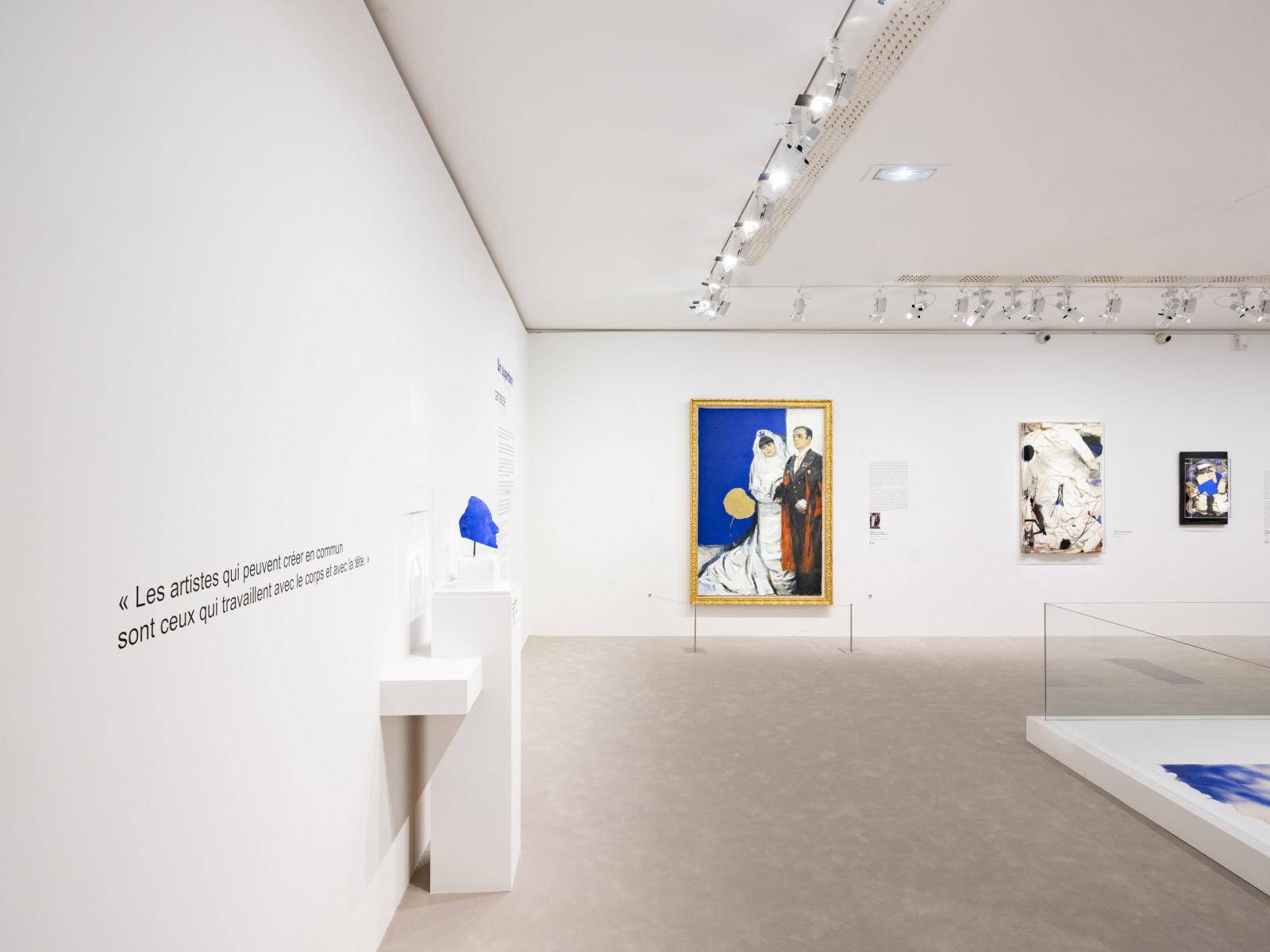 Vue de l'exposition "Yves Klein, Intime", Hôtel de Caumont, Aix-en-Provence, France, 2022