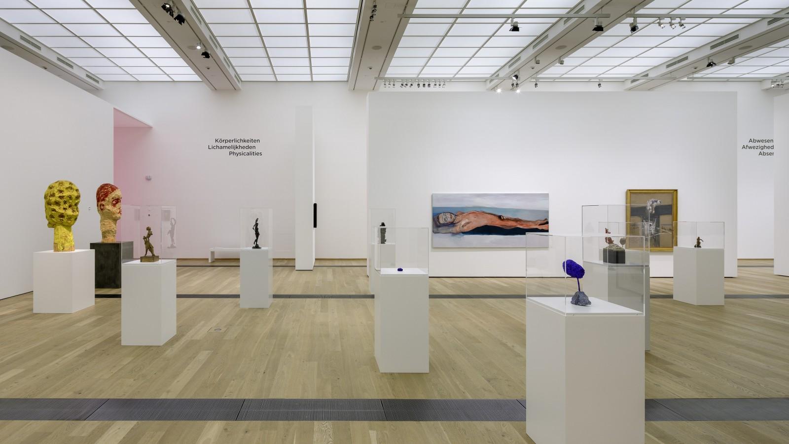 View of the exhibition, "Face-to-Face with Images", Draiflessen Collection, 2017, (SE 185, SE sn 142)