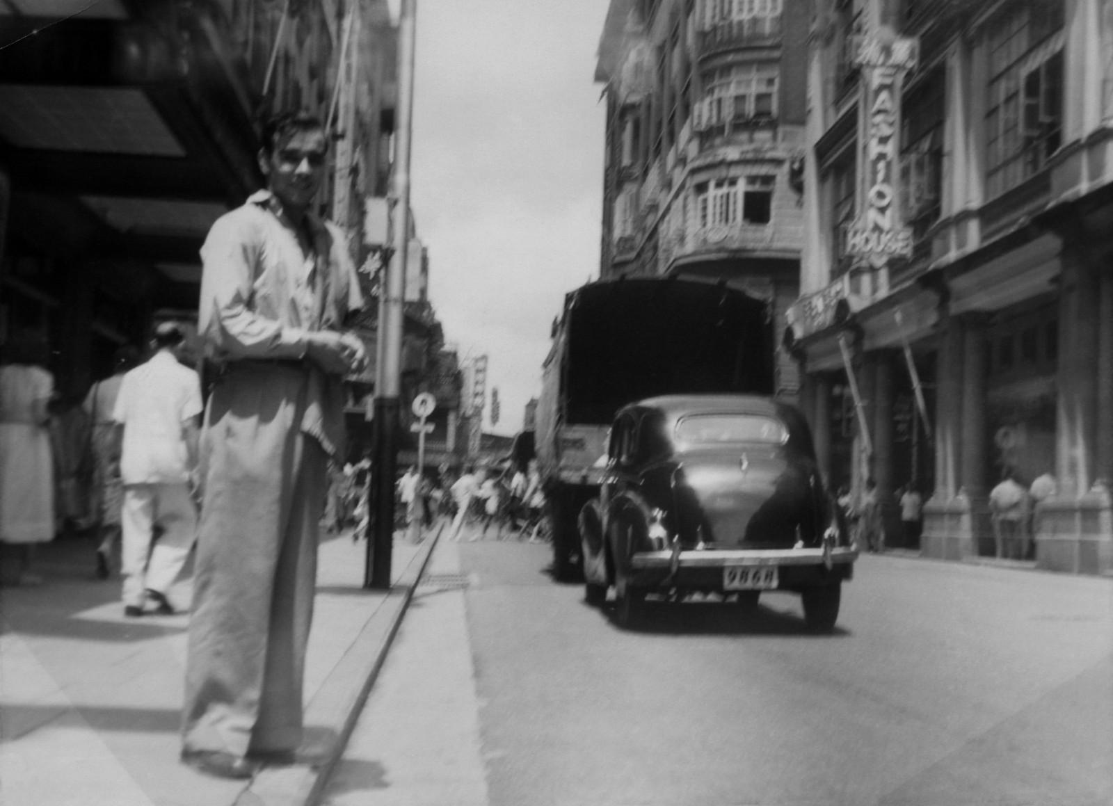 Yves Klein on a stopover in Singapore on his way to Japan