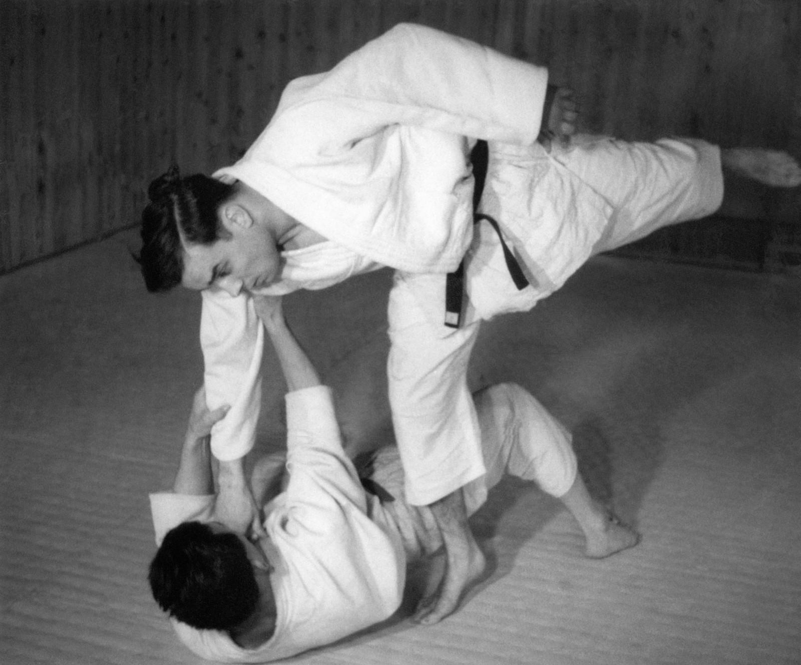 Master Sampei Asami and Yves Klein performing the Koshiki-no-kata, (Kata of Ancient Forms), dojo of Master Asami, Tokyo