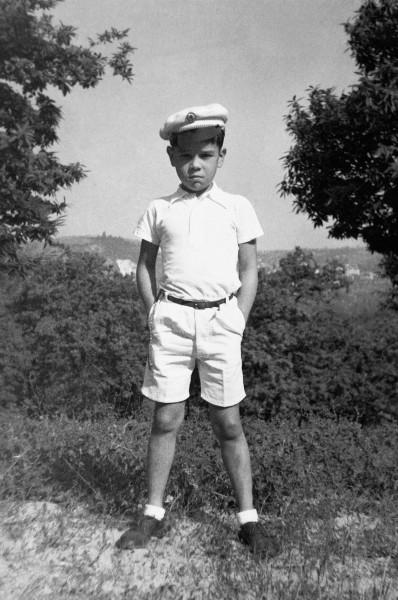 Yves Klein at the age of 10, in Cagnes-sur-mer
